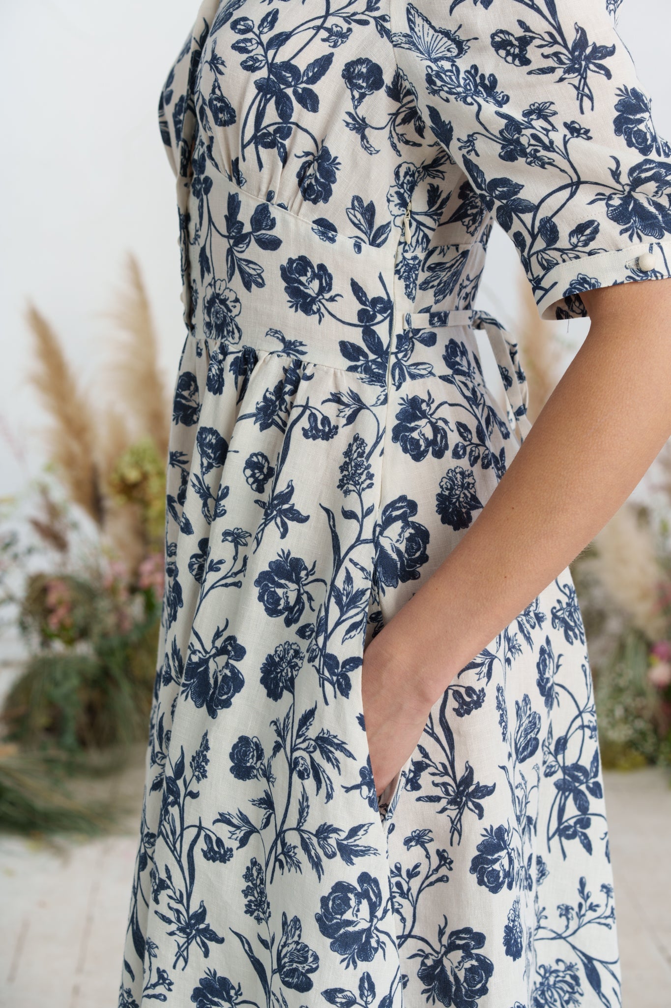 Diane Dress, Puffed Sleeve